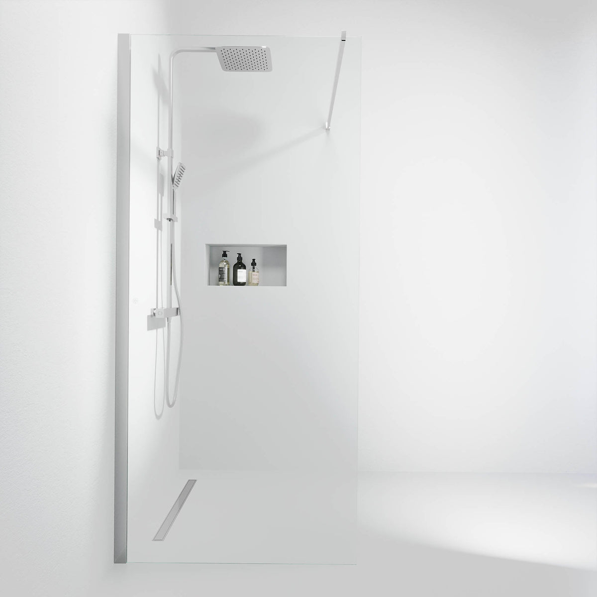 Sandefjord, Shower Wall, Clear/Chrome - 90 cm - MASTERSTORE - 8595677180466 - Shower Wall - 42 - 090 - 07 - 60 - 00 - 8595677180466