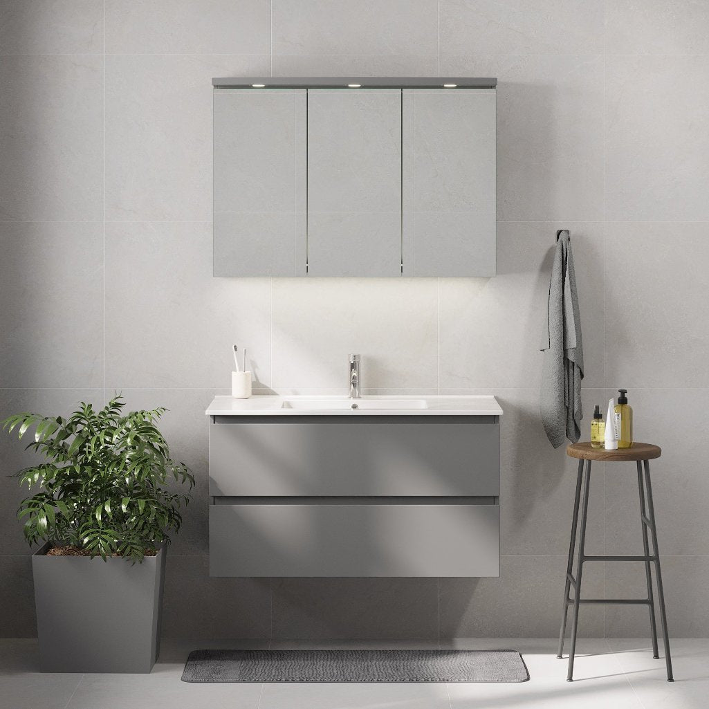 Badrumsmöbel med klassisk integrerad front - 120x46x57 cm - Matt grå - Porslin tvättställ - Saltnes - Tvättställsskåp - Bath Deluxe - 73-120-50-03-42 - BATHDELUXE SWEDEN
