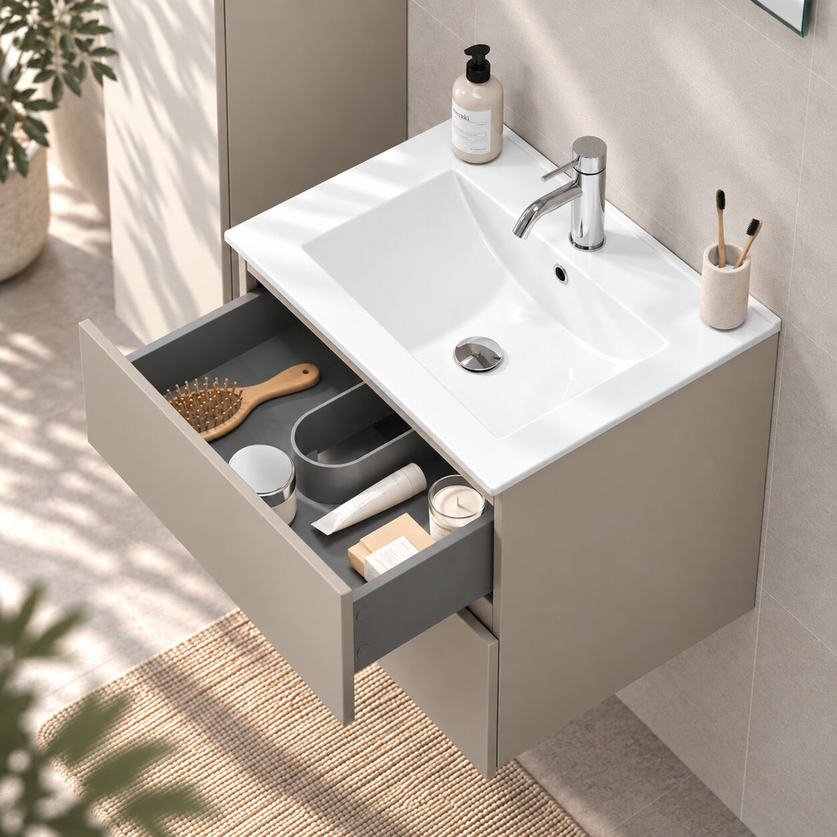 Badrumsmöbel med klassiska integrerade fronter - 60x46x50 cm - Marakesh - porslinstvättställ - Kenwood - Tvättställsskåp - Bath Deluxe - Kenwood - 80-060-04-29-01 - BATHDELUXE SWEDEN