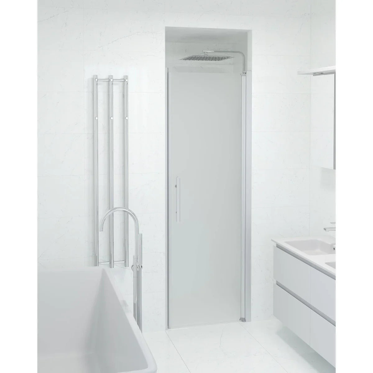 Vänern Niche Duschdörr, Frostat Glas, Borstad Aluminium Profil