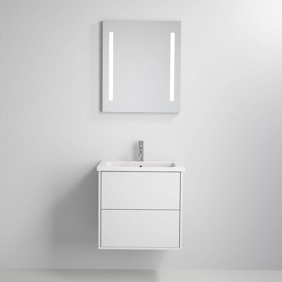 Spegel Nordfeld med LED belysning och Rörelsesensor - Speglar - BATH DELUXE - EXCLUSIVE - 01 - 090 - 50 - 67 - 00 - 8594175642919 - BATHDELUXE SWEDEN