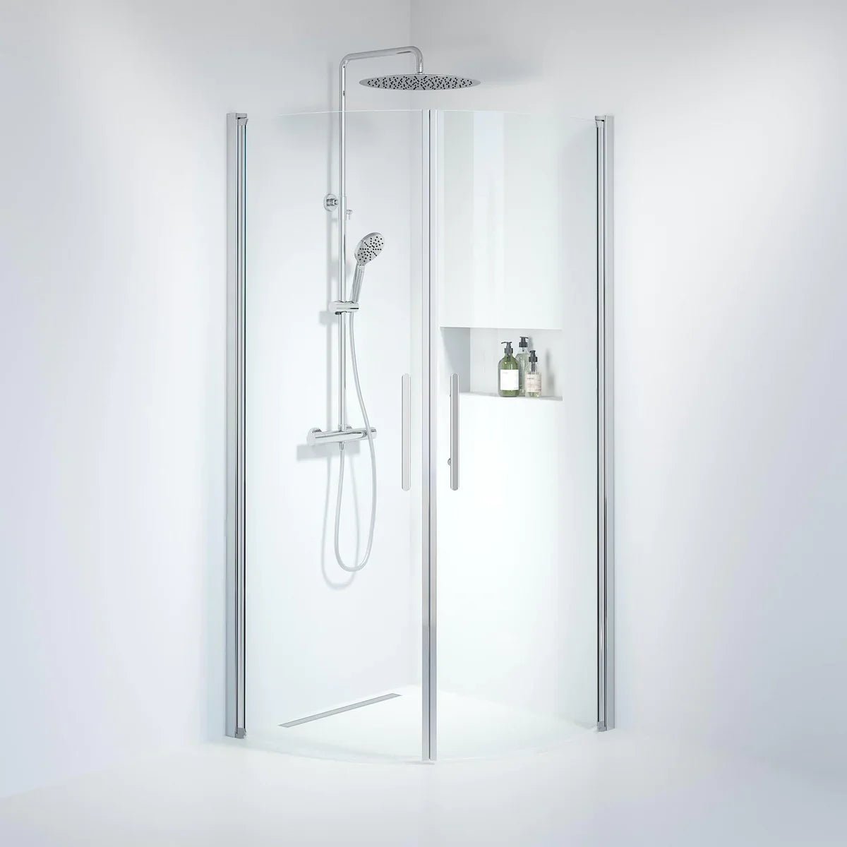 Vänern Duschhörn, Rund, Klarglas, Krom Profil - Duschhörna - BATH DELUXE - PRESTIGE - 35 - 909 - 60 - 50 - 00 - BATHDELUXE SWEDEN