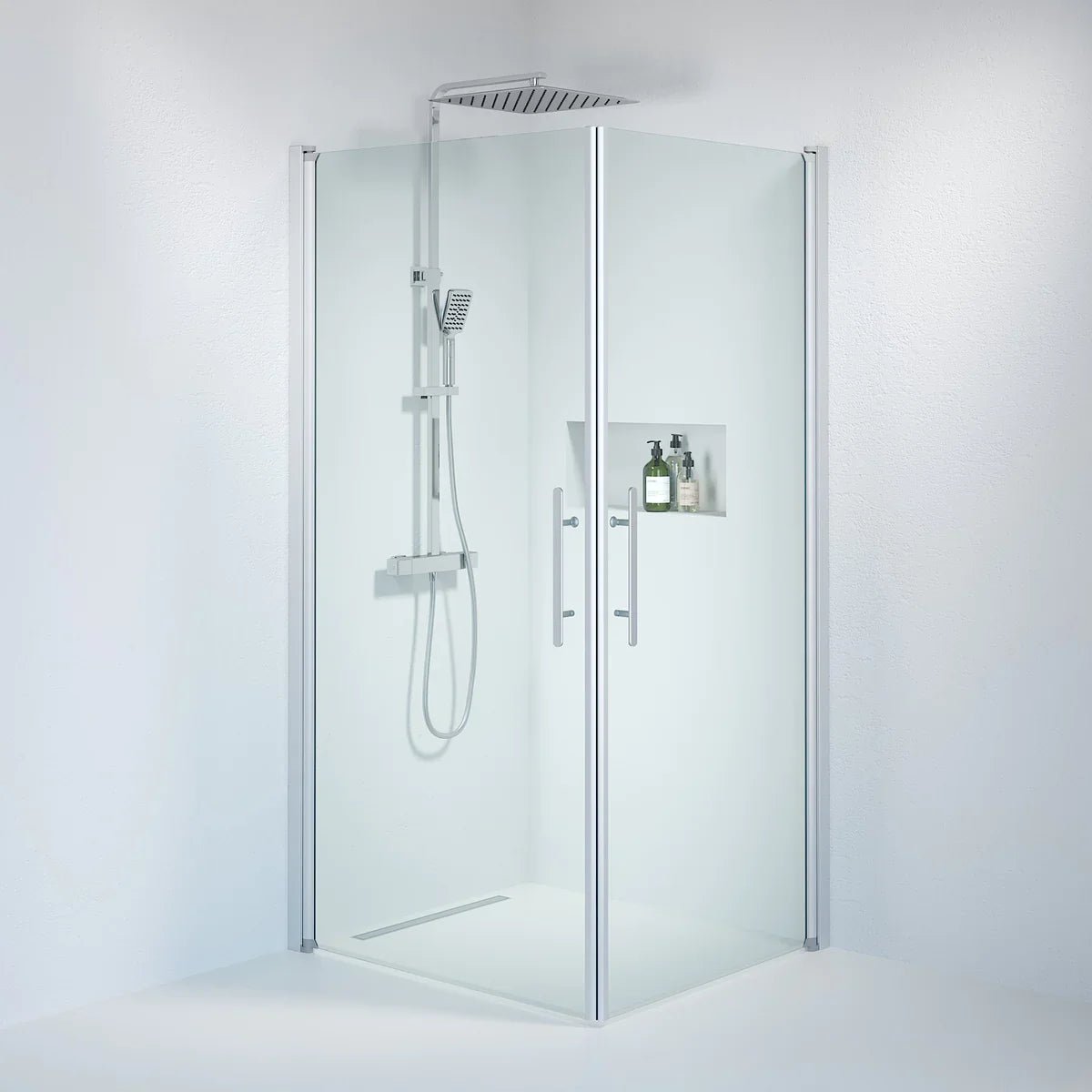 Vänern Duschhörn, Rak, Klarglas, Borstad Aluminium Profil - Duschhörna - BATH DELUXE - PRESTIGE - 36 - 101 - 67 - 50 - 00 - BATHDELUXE SWEDEN