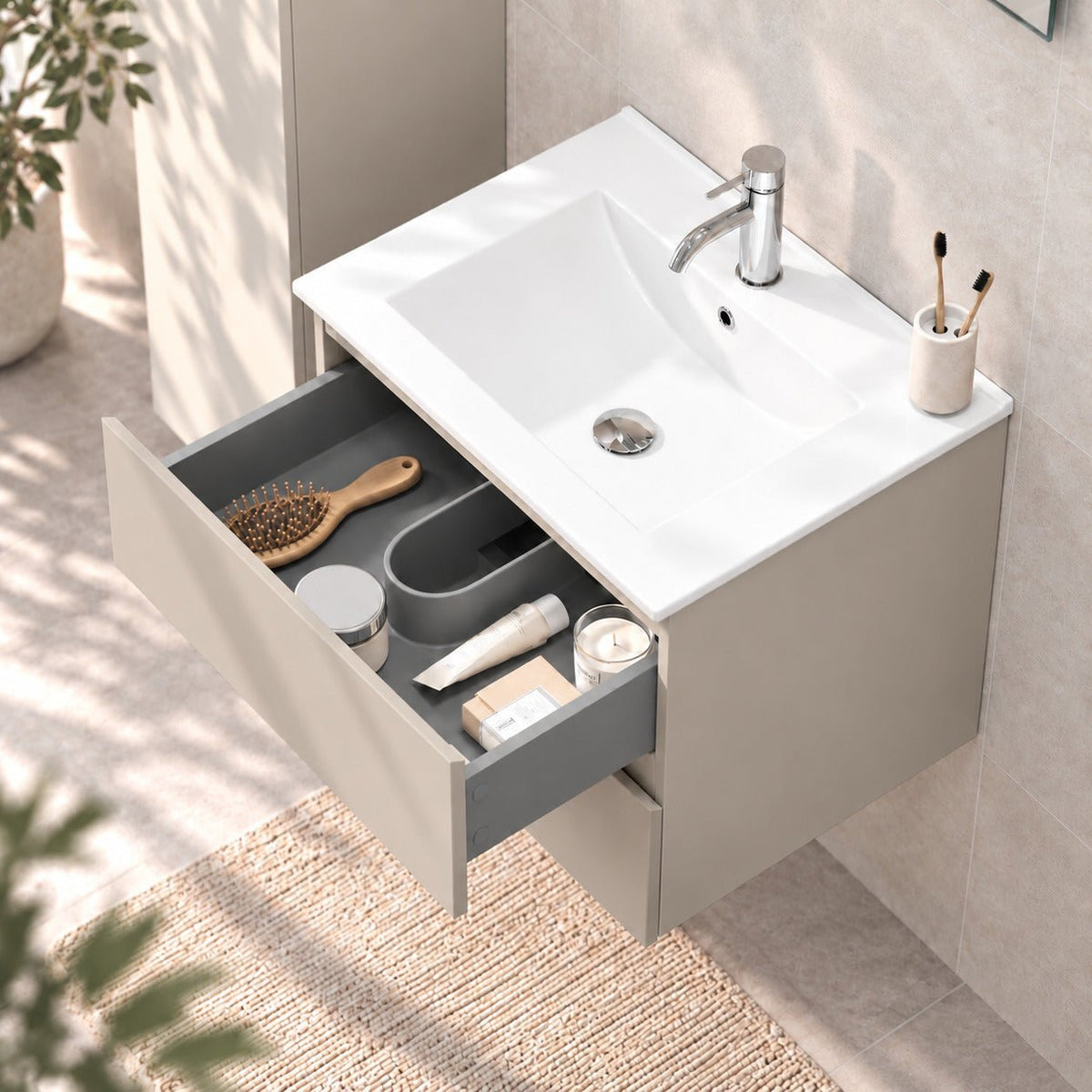 Badrumsmöbel med klassiska integrerade fronter - 60x46x50 cm - Marakesh - porslinstvättställ - Kenwood - Tvättställsskåp - Bath Deluxe - Kenwood - 80-060-04-29-01 - BATHDELUXE SWEDEN