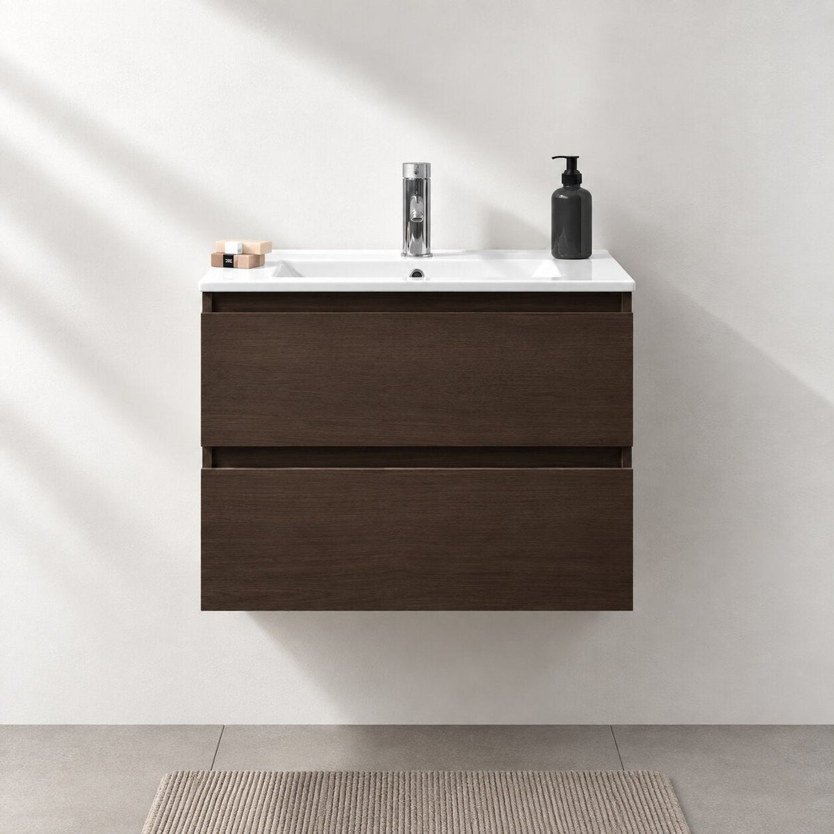 Badrumsmöbler med klassiska integrerade Fronter - 60x46x50 cm - valnöt - Porslin tvättställ - Kenwood - Tvättställsskåp - Bath Deluxe - Kenwood - 80-060-04-84-01 - BATHDELUXE SWEDEN
