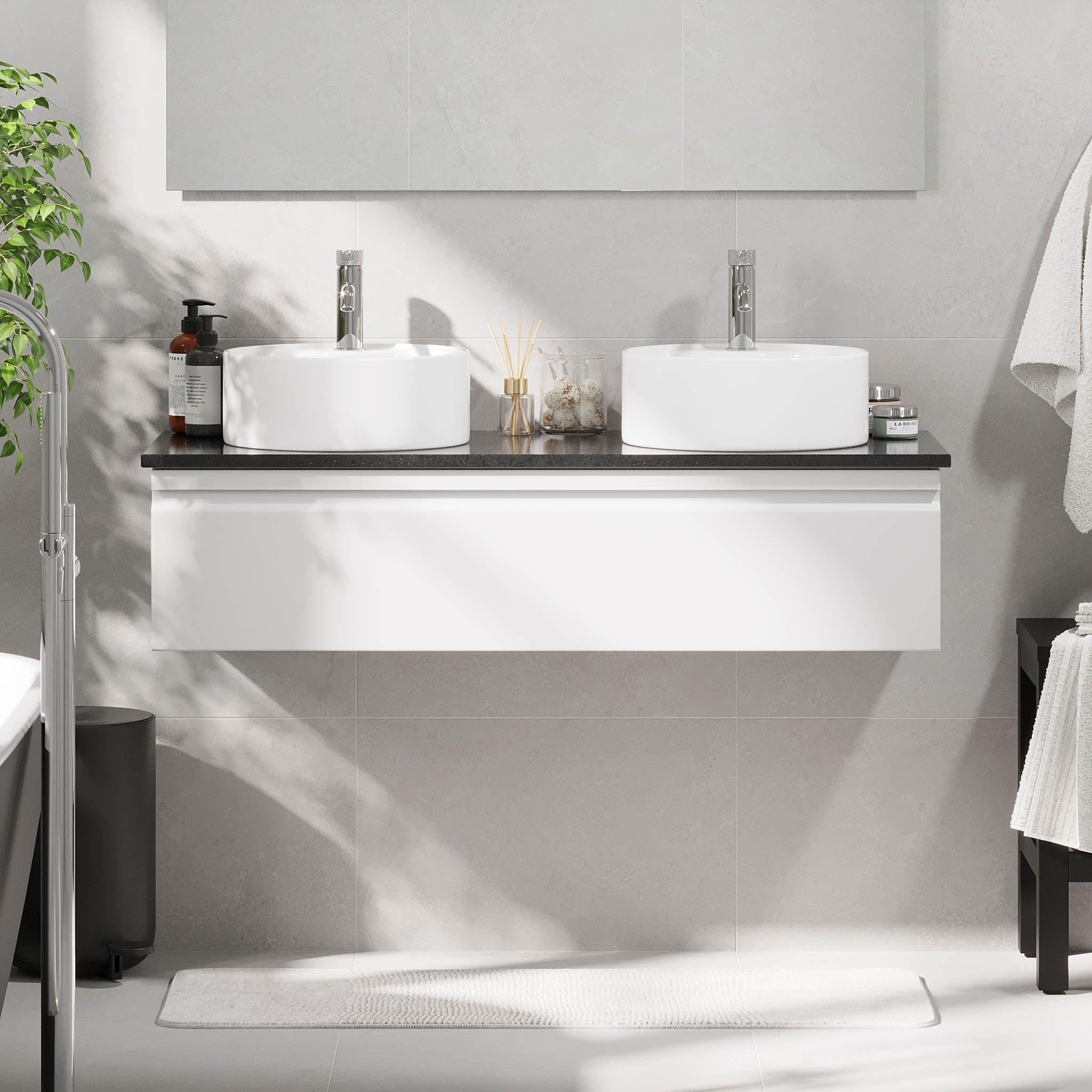 Mirage Badrumsmöbel med svart bänkskiva, Matt Vit - Tvättställsskåp - BATH DELUXE - PRESTIGE - 89 - 120 - 03 - 01 - 42 - BATHDELUXE SWEDEN