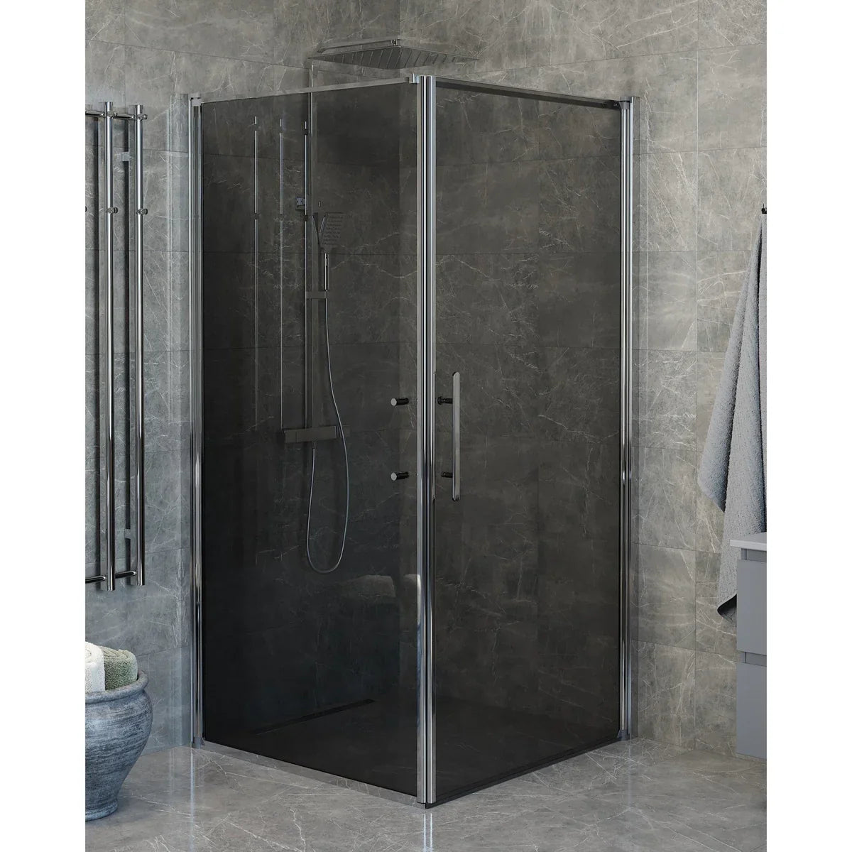 Vänern Duschhörn, Dörr + Vägg, Rökfärgat Glas, Krom Profil - Duschhörna - BATH DELUXE - PRESTIGE - 40 - 101 - 01 - 56 - 00 - BATHDELUXE SWEDEN