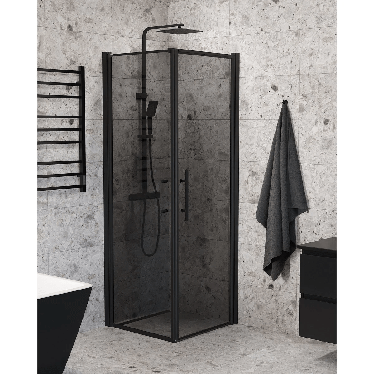 Vänern Duschhörn, Dörr + Vägg, Rökfärgat Glas, Svart Profil - Duschhörna - BATH DELUXE - PRESTIGE - 40 - 707 - 00 - 56 - 00 - BATHDELUXE SWEDEN