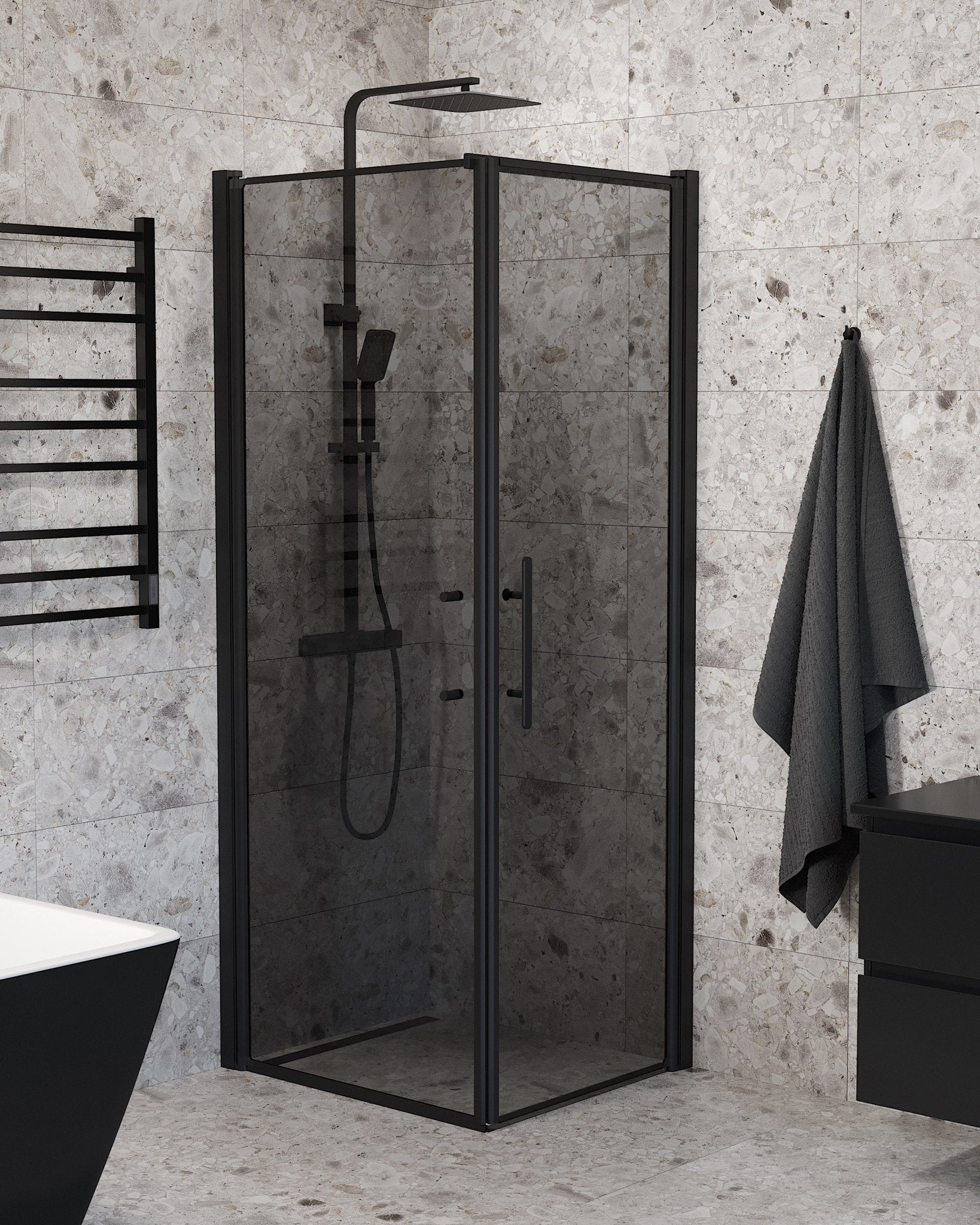 Vänern Duschhörn, Dörr + Vägg, Rökfärgat Glas, Svart Profil - Duschhörna - BATH DELUXE - PRESTIGE - 40 - 807 - 00 - 56 - 00 - BATHDELUXE SWEDEN