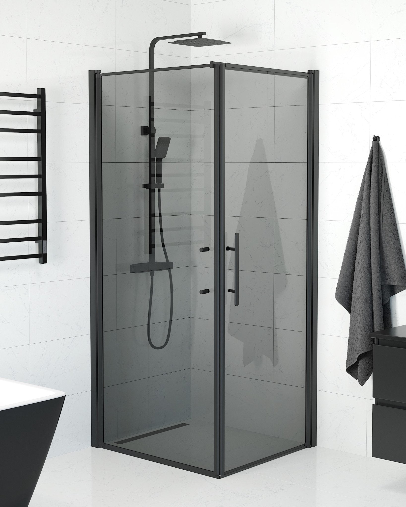 Vänern Duschhörn, Dörr + Vägg, Rökfärgat Glas, Svart Profil - Duschhörna - BATH DELUXE - PRESTIGE - 40 - 908 - 00 - 56 - 00 - BATHDELUXE SWEDEN